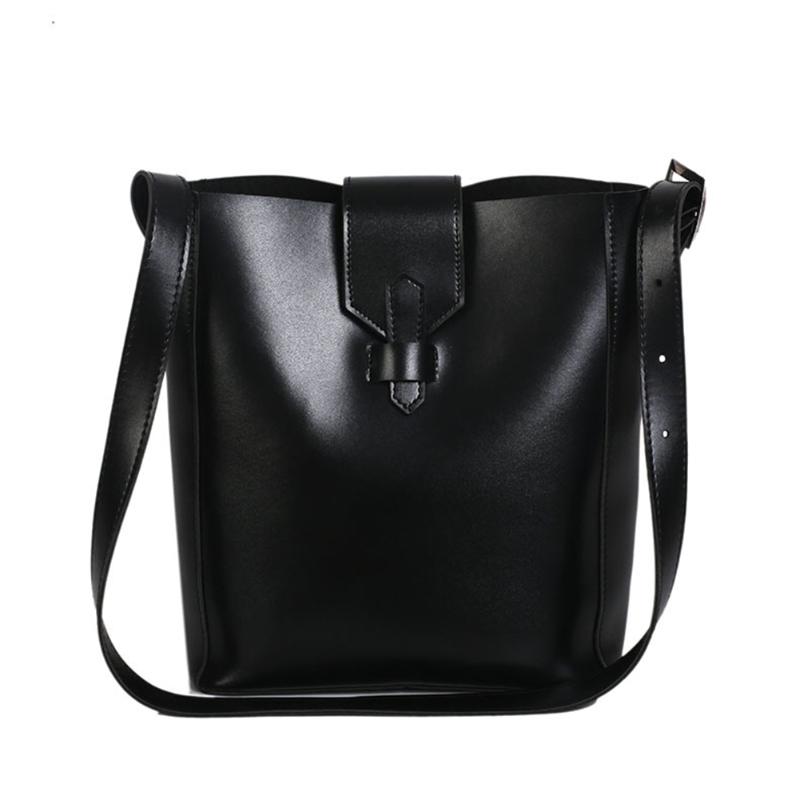 Shopping Bags Phone Holder Large Capacity Vintage Fashion Single Shoulder Bucket Ladies Women Bag Solid Wallet Cross Body, Black
Shopping Bags Phone Holder Large Capacity Vintage Fashion Single Shoulder Bucket Ladies Women Bag Solid Wallet Cross Body, Black