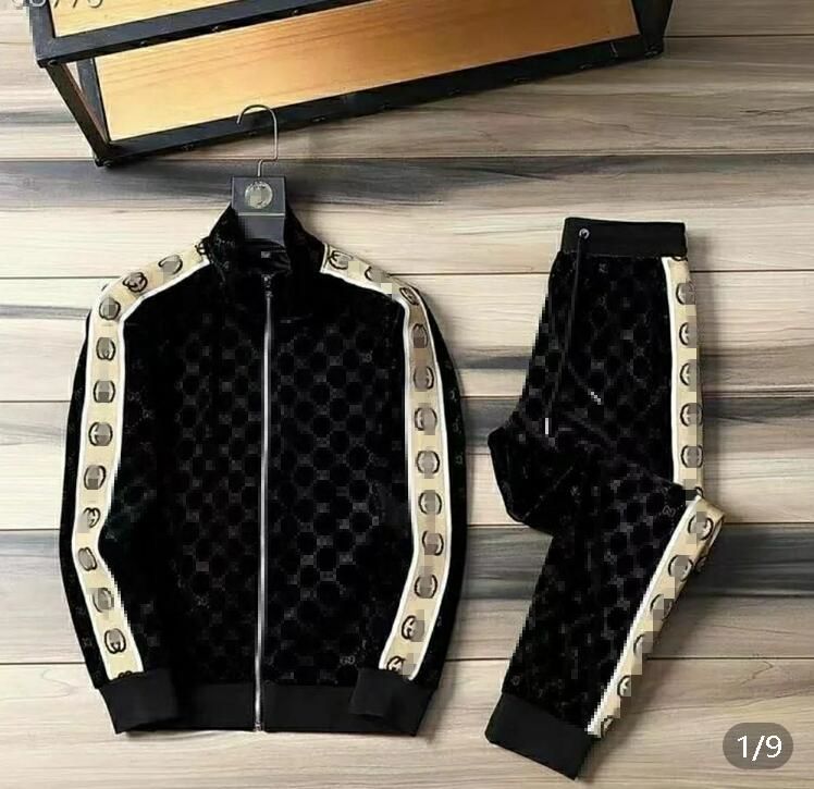 2021 mens womens tracksuits sweatshirts suits men track sweat suit coats GG
GG man designers jackets hoodies pants sweatshirts sportswear 21ss, 10
2021 mens womens tracksuits sweatshirts suits men track sweat suit coats GG
GG man designers jackets hoodies pants sweatshirts sportswear 21ss, 10