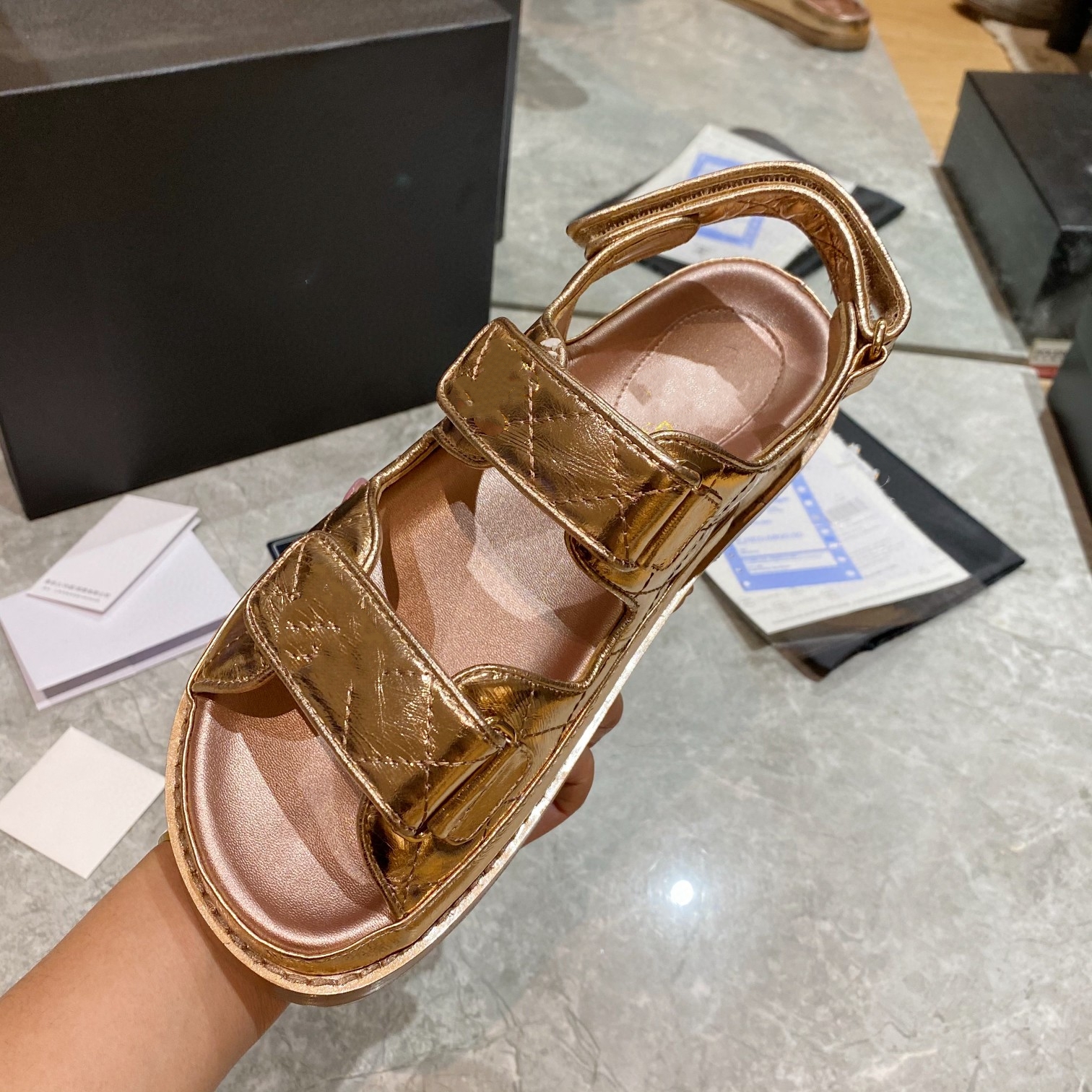 30 colors champagne gold leather thick platform sandals ladies luxury designer shoes women size 35 to 41, Black
30 colors champagne gold leather thick platform sandals ladies luxury designer shoes women size 35 to 41, Black