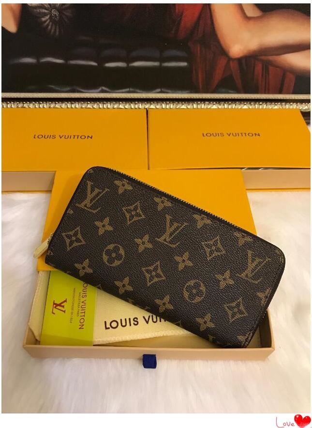 ZIPPY WALLET VERTICAL LV LOUIS 11 VITTON the most stylish way to carry around money cards and coins men leather purse ca, Red;black
ZIPPY WALLET VERTICAL LV LOUIS 11 VITTON the most stylish way to carry around money cards and coins men leather purse ca, Red;black