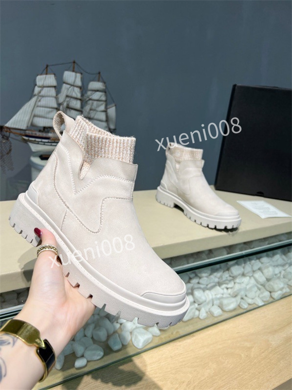 2021 Luxury Womens Boots Printing Martin Boots Platform Work Boot Snow Lady star Ankle trail Designer Winter Shoes rx211004, 01
2021 Luxury Womens Boots Printing Martin Boots Platform Work Boot Snow Lady star Ankle trail Designer Winter Shoes rx211004, 01