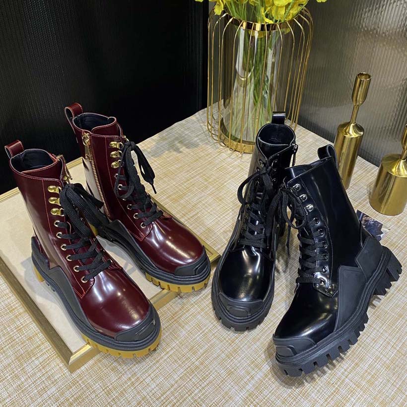 Top quality 2021 Designer boots Men Women chelsea boot genuine leather Autumn and winter classic Ankle booties Cowhide fabric TPU outsole Martin Size 36-45 With Box, #13
Top quality 2021 Designer boots Men Women chelsea boot genuine leather Autumn and winter classic Ankle booties Cowhide fabric TPU outsole Martin Size 36-45 With Box, #13
