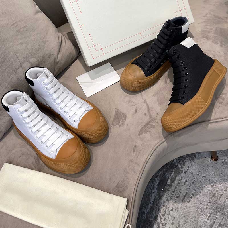 Classic casual shoes couple high top sports shoess designer tops quality mens and womens leather design breathable non slip wear resistant sole 35-45, 10
Classic casual shoes couple high top sports shoess designer tops quality mens and womens leather design breathable non slip wear resistant sole 35-45, 10