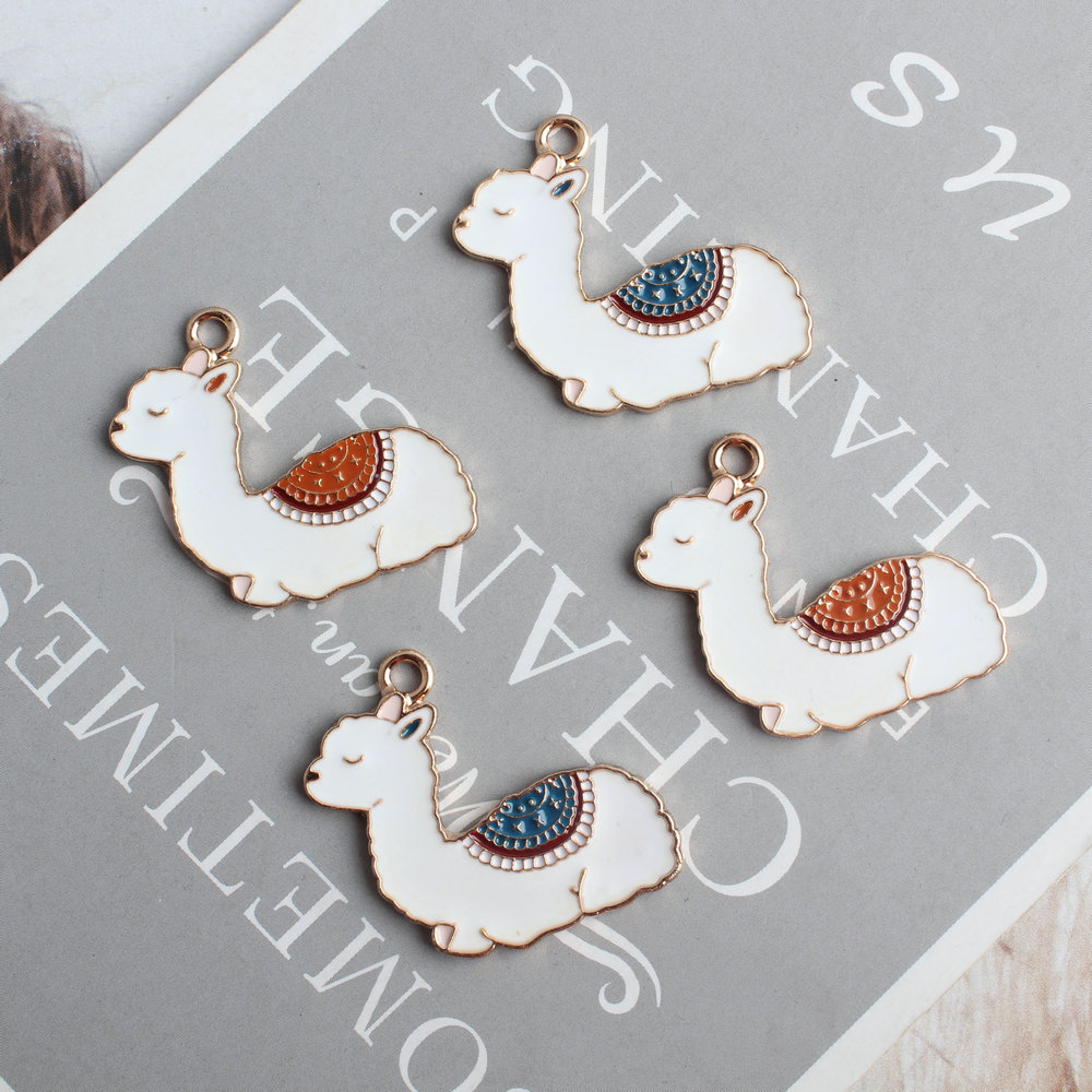 Zinc Alloy Jewelry Charms 50pcs/Lot 28*30mm Gold Tone Plated Kawaii Animal Sheep Necklace Pendant Ornament Accessories DIY
Zinc Alloy Jewelry Charms 50pcs/Lot 28*30mm Gold Tone Plated Kawaii Animal Sheep Necklace Pendant Ornament Accessories DIY
