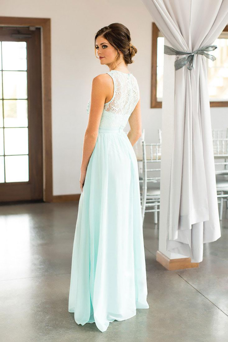 2021 Mint Green Lace Country Bridesmaids Dresses Long Sheer Jewel Neck Chiffon Wedding Guest Dress Floor Length Cheap Maid Of Honor Gowns
