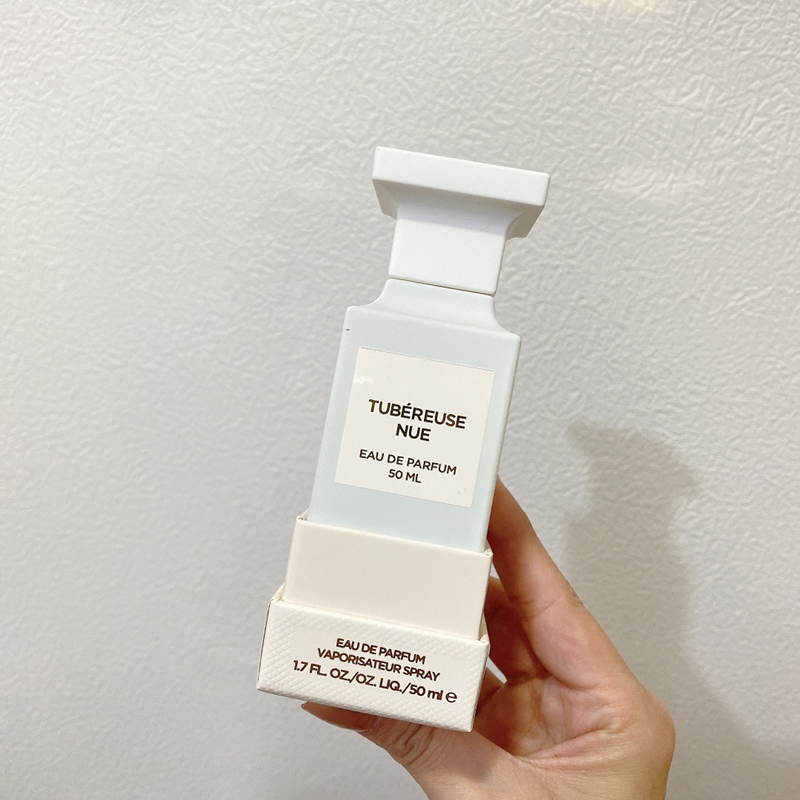 High-end fragrances for women men TUBEREUSE NUE perfumes 50ml spray Good quality perfume Fresh and pleasant fragrance fast delivery
High-end fragrances for women men TUBEREUSE NUE perfumes 50ml spray Good quality perfume Fresh and pleasant fragrance fast delivery