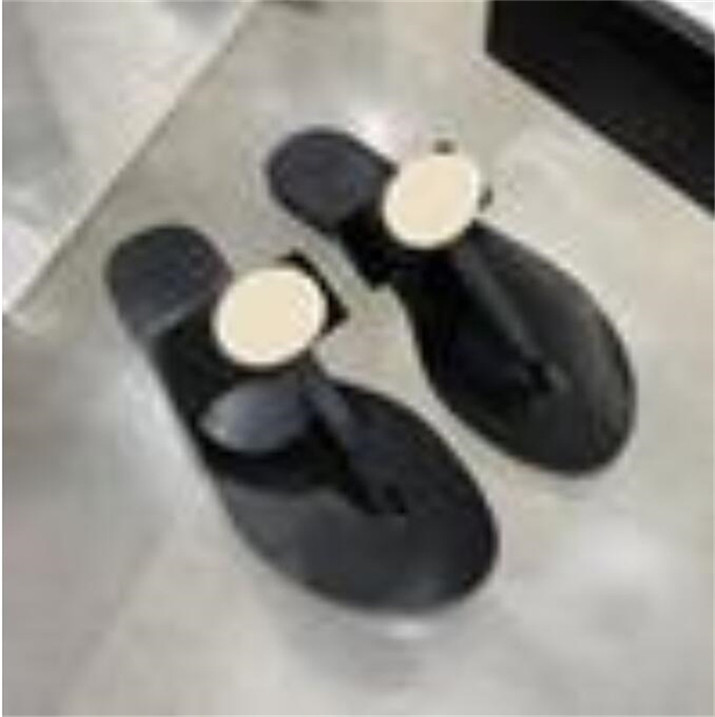 Mens Womens Top Quality Paris Sliders Summer Sandals Beach Slippers Ladies Flip Flops Loafers Black White Red Green Slides Shoes
Mens Womens Top Quality Paris Sliders Summer Sandals Beach Slippers Ladies Flip Flops Loafers Black White Red Green Slides Shoes