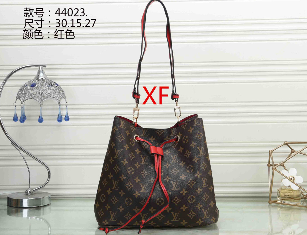 LVLOUISVITTON bagVUTTON Bucket Handbags Fashion Women's Bags old flower Purses Women Tote Brand Letter Leather S
LVLOUISVITTON bagVUTTON Bucket Handbags Fashion Women's Bags old flower Purses Women Tote Brand Letter Leather S