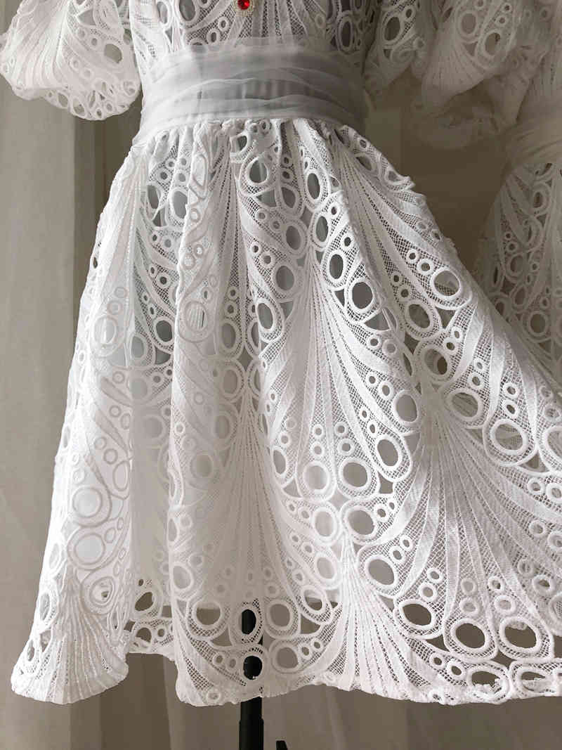 Party Puff Sleeve Vintage Princess Flower Embroidery Lace White Dress A Line Buttons Robe Longue Vestidos Largo Fiesta 210421