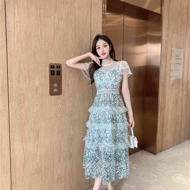 Vintage High Waist Long Dress Elegant Summer Women Boho Runway Mesh Embridery Short Sleeve Ruffles Vacation Party 210519