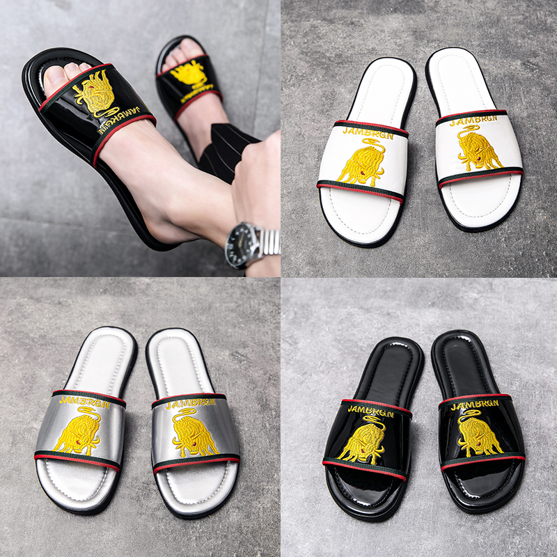 Luxury Genuine Leather slipper Men Brand designer embroidery Rubber Slides Beach Flat Sandals Shiny Black white silver outdoor indoor Flip Flops HIGH QUALITY
Luxury Genuine Leather slipper Men Brand designer embroidery Rubber Slides Beach Flat Sandals Shiny Black white silver outdoor indoor Flip Flops HIGH QUALITY