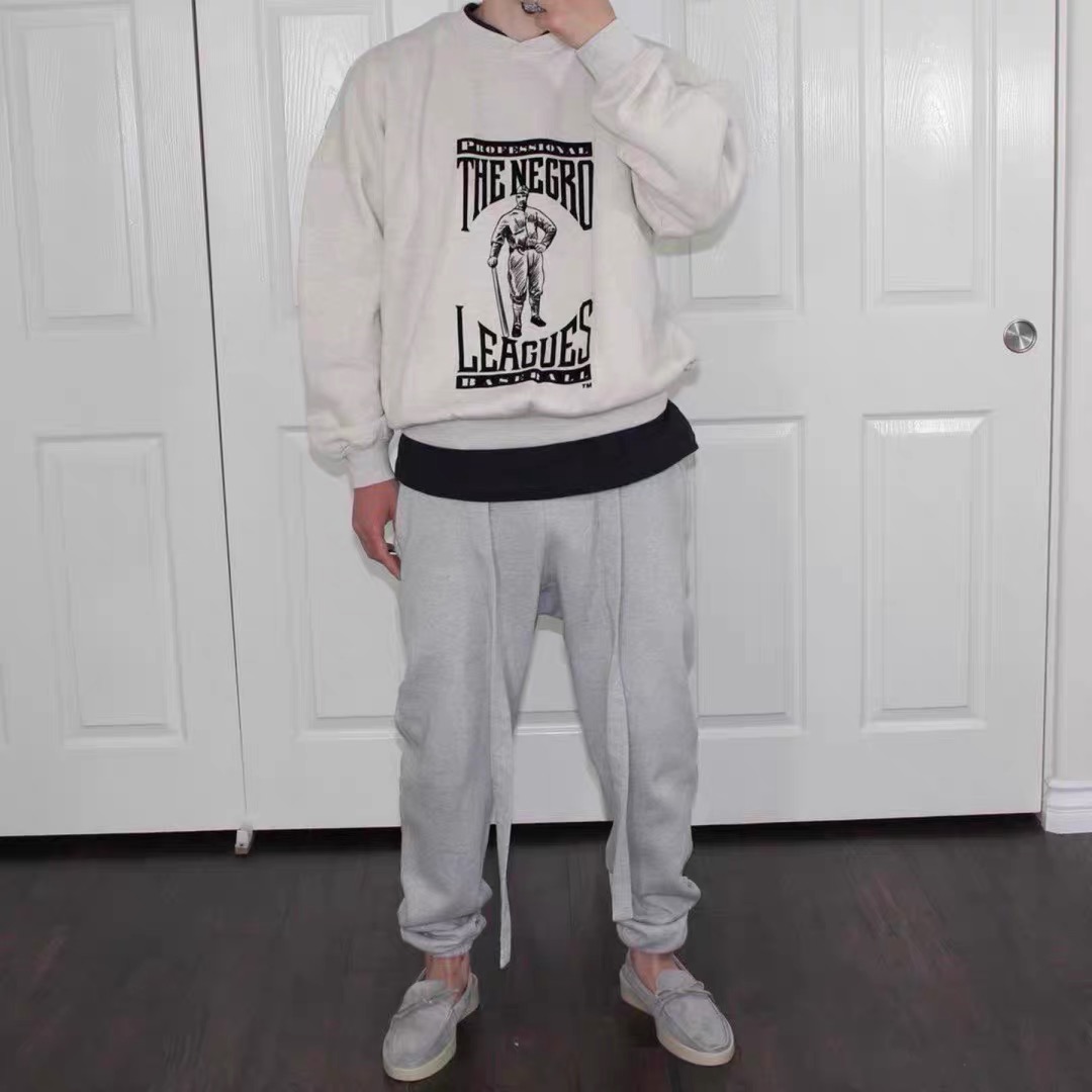 Fear of god Sweatshirts Mens and womens high quality 7TH hoodies Leisure fashion trends fog essentials mans women Flocking designer men Roun, Black
Fear of god Sweatshirts Mens and womens high quality 7TH hoodies Leisure fashion trends fog essentials mans women Flocking designer men Roun, Black