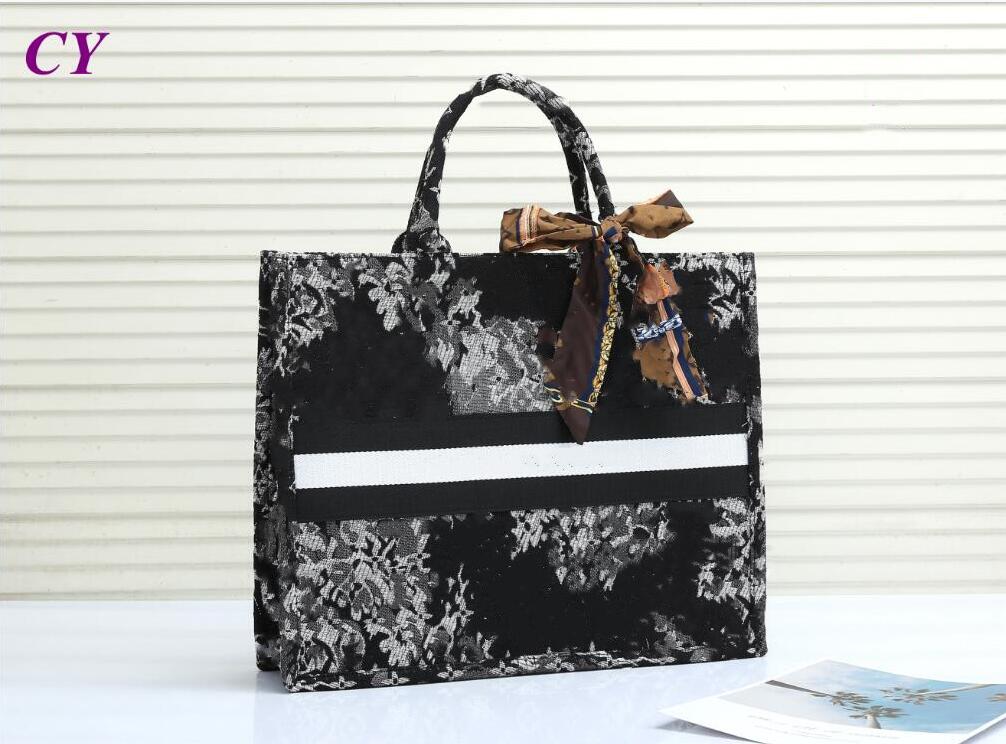 Large-capacity embroidery shopping Bag Women Luxurys Designers Bags multi-color pattern Handbags personalized Handbag Tote All-match Shoulder Wallets, Brown
Large-capacity embroidery shopping Bag Women Luxurys Designers Bags multi-color pattern Handbags personalized Handbag Tote All-match Shoulder Wallets, Brown