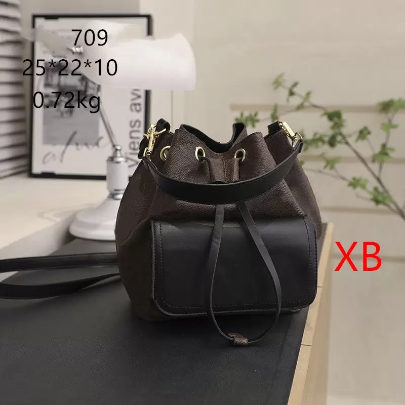 HBP Top Quality designers drawstring buckets bag letter flowers grid Shoulder messenger Bags tote Lockme Bucket WOMEN PU Small designer Handbags mini bag pochette, Add freight
HBP Top Quality designers drawstring buckets bag letter flowers grid Shoulder messenger Bags tote Lockme Bucket WOMEN PU Small designer Handbags mini bag pochette, Add freight