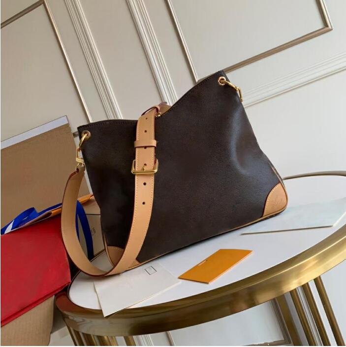 Wallet Odeon Luxurys Designers Crossbody Shoulder Bags Lady Handbags Purse Totes Women Fashion Vutton Shopping Bag 01, Red;black
Wallet Odeon Luxurys Designers Crossbody Shoulder Bags Lady Handbags Purse Totes Women Fashion Vutton Shopping Bag 01, Red;black