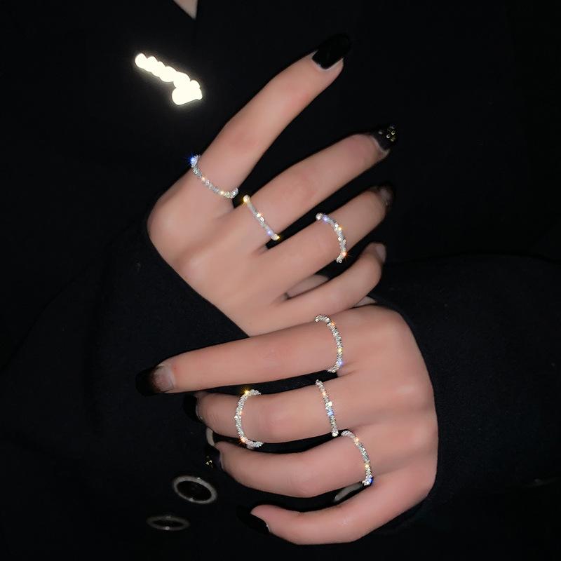 Wedding Rings Flash Ring For Women Korean Luxury Fashion Italian Simple Chain 2022 Trend Jewelry Party Gifts Girls, Slivery;golden
Wedding Rings Flash Ring For Women Korean Luxury Fashion Italian Simple Chain 2022 Trend Jewelry Party Gifts Girls, Slivery;golden