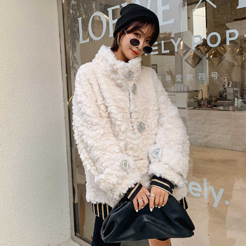 Ptslan Genuine Wool Soft Winter Button Stand Collar Jackets Real Shearing Sheep fur Coats Winter Patch PocketP5859 210910