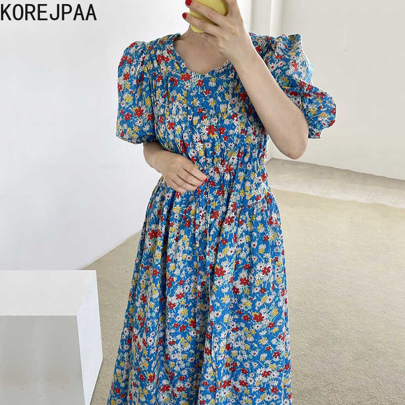 Korejpaa Women Dress Summer Korean Fashion Chic Vintage Floral V Neck Pleated Draw String Waist Slim Long Print Dresses 210526, Green
Korejpaa Women Dress Summer Korean Fashion Chic Vintage Floral V Neck Pleated Draw String Waist Slim Long Print Dresses 210526, Green