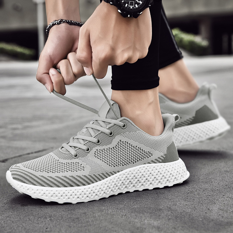Top Quality Sneakers Women Mens Running Shoes Breathable Knitted Fabric Lace Up Athletic Trainers Size Eur 38-46 Code: LX18-0507
Top Quality Sneakers Women Mens Running Shoes Breathable Knitted Fabric Lace Up Athletic Trainers Size Eur 38-46 Code: LX18-0507