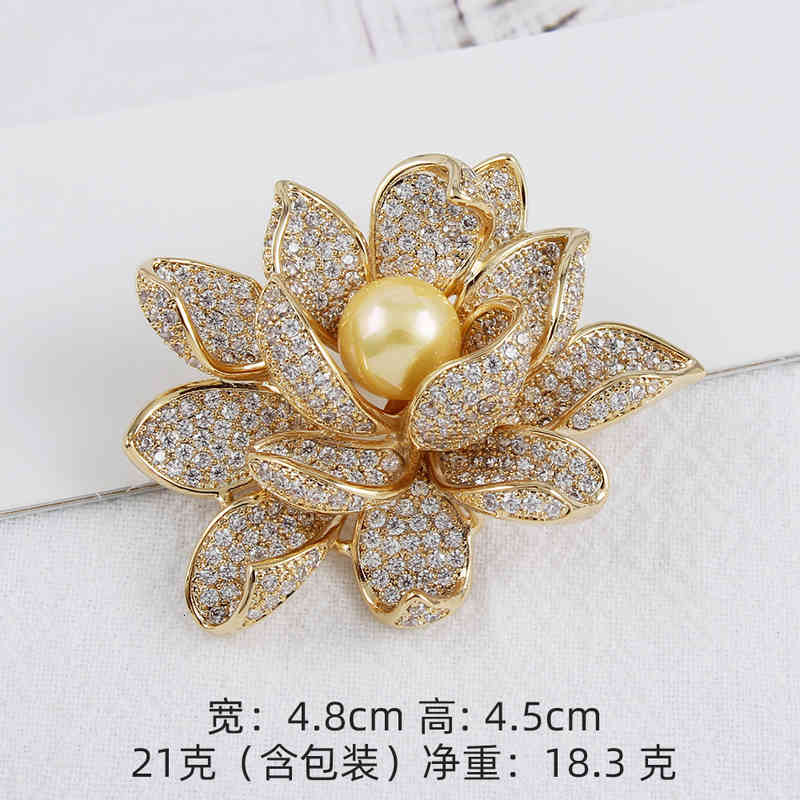 Elegant Lady Lotus Brooch Real Gold Plating High-grade Zircon Anti Light Pin Accessories