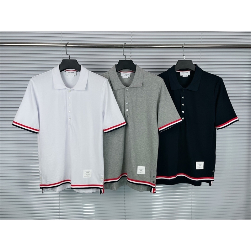 Trendy TB short sleeve summer new red, white blue ribbon polo shirt fashion casual men' and women' same style
Trendy TB short sleeve summer new red, white blue ribbon polo shirt fashion casual men' and women' same style