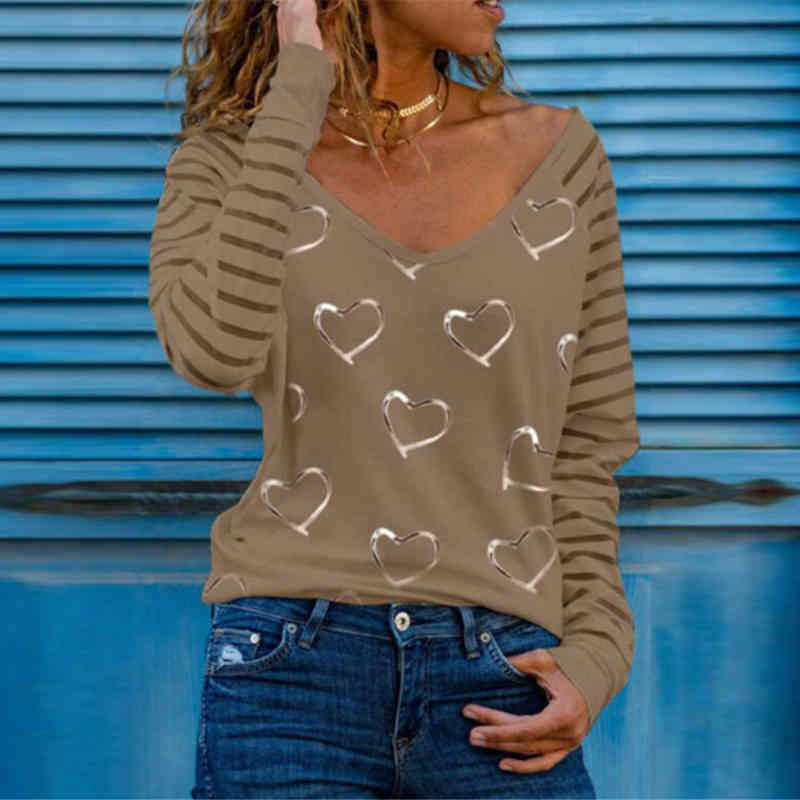 Fashion Women's Love Print V-neck Long Sleeve Casual Shirt Loose Soft Top T-shirt Graphic t shirts Summer Plus Size Tops 210515