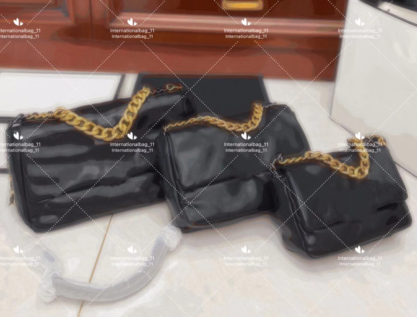 classic Handbags luxury designer bag Plain 19 shoulder bags unisex Ladies fashion high quality handbag crossbody chain Leisure shopping, Customize
classic Handbags luxury designer bag Plain 19 shoulder bags unisex Ladies fashion high quality handbag crossbody chain Leisure shopping, Customize