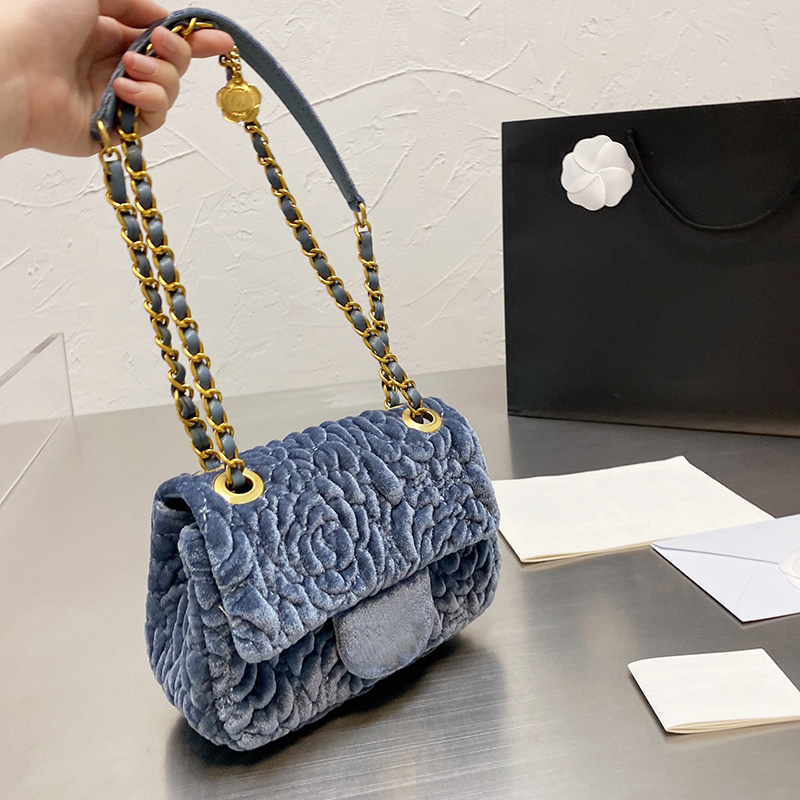 2021 Winter new Classic Flap Mini Square Bags Womens France Lady Sasanqua Luxurys Designers Deauville Clutch Chain Crossbody bag 18*12cm
2021 Winter new Classic Flap Mini Square Bags Womens France Lady Sasanqua Luxurys Designers Deauville Clutch Chain Crossbody bag 18*12cm