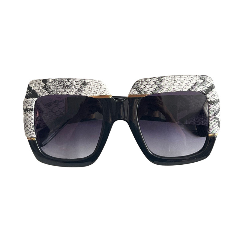 Summer Sunglasses For Men and Women style Anti-Ultraviolet Retro 0484 Plate Full Frame fashion Eyeglasses Random Box
Summer Sunglasses For Men and Women style Anti-Ultraviolet Retro 0484 Plate Full Frame fashion Eyeglasses Random Box