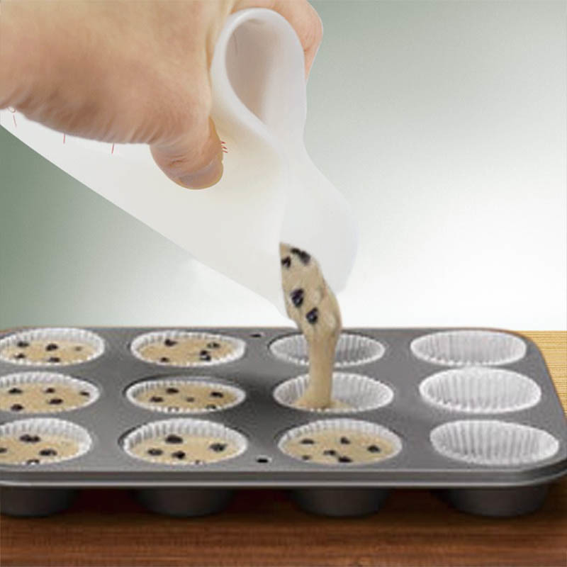 Double Scale 250ML Translucent Soft Chocolate Butter Flour Tools Portable Measuring Cup Silicone Baking Accessories