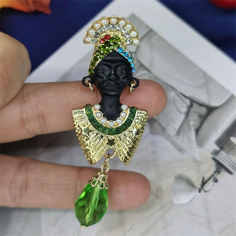 Pins, Brooches Pin Broche Glorious Act The Role Ofing World Jewelry Gold-plated Arab Cleopatra Xionghua Colored Stones Brooch, Gray
Pins, Brooches Pin Broche Glorious Act The Role Ofing World Jewelry Gold-plated Arab Cleopatra Xionghua Colored Stones Brooch, Gray
