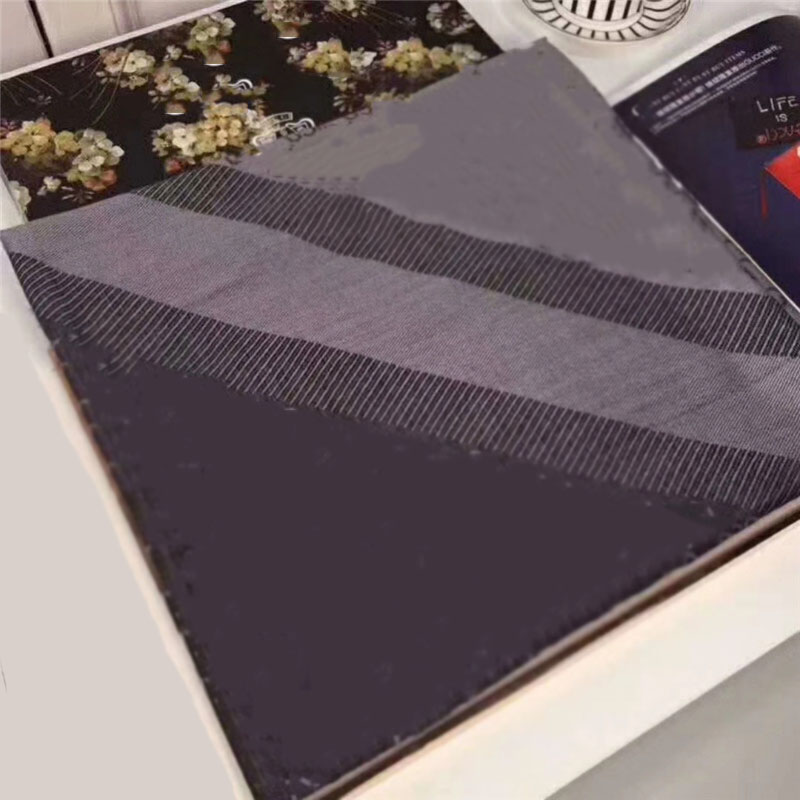 Wholesale classic brand scarves high quality wool size 140*140 cm luxury designer scarfs, Blue;gray
Wholesale classic brand scarves high quality wool size 140*140 cm luxury designer scarfs, Blue;gray