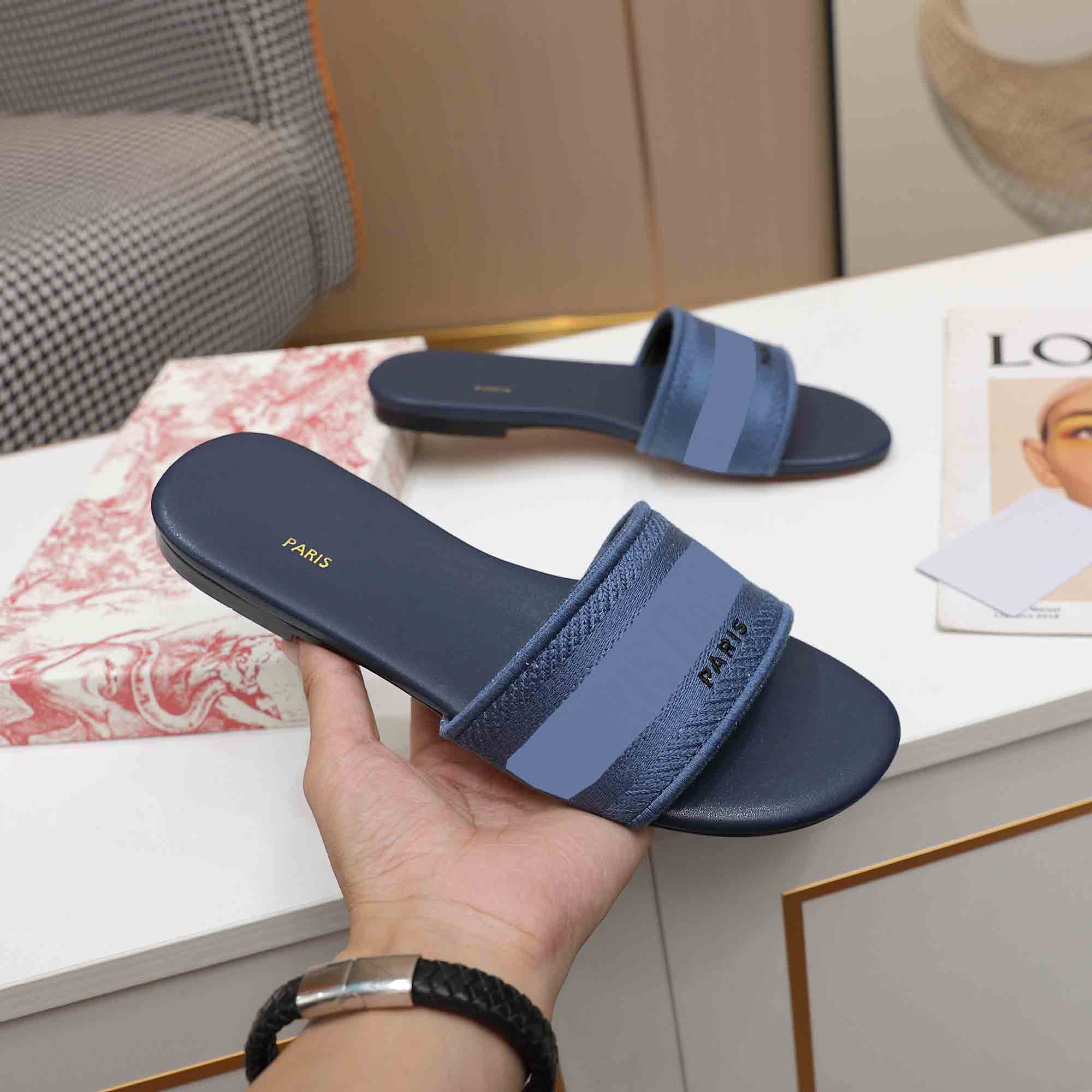Paris fashion Womens Slippers sandals slides Summer Beach Slide Girls Flat Slipper Ladies Flip Flops Knitted Embroidery slided with box