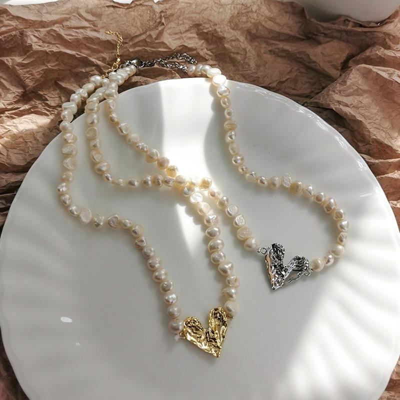 Pendant Necklaces VSnow Temperament Baroque Freshwater Pearl Beaded Necklace For Women Femme Irregular Love Heart Metal Jewelry
Pendant Necklaces VSnow Temperament Baroque Freshwater Pearl Beaded Necklace For Women Femme Irregular Love Heart Metal Jewelry