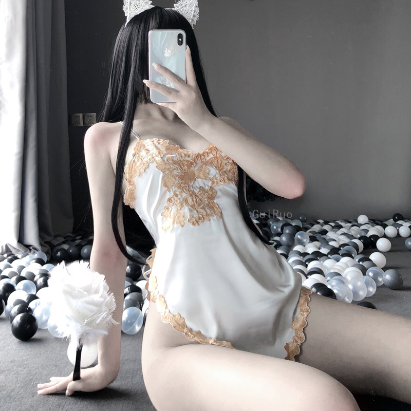 Cute Japanese Women Silky Sleepwear Deep V Side Split Sexy Strap Nightgowns Water Soluble Flower Lace Satin Short Nightdress, Red
Cute Japanese Women Silky Sleepwear Deep V Side Split Sexy Strap Nightgowns Water Soluble Flower Lace Satin Short Nightdress, Red