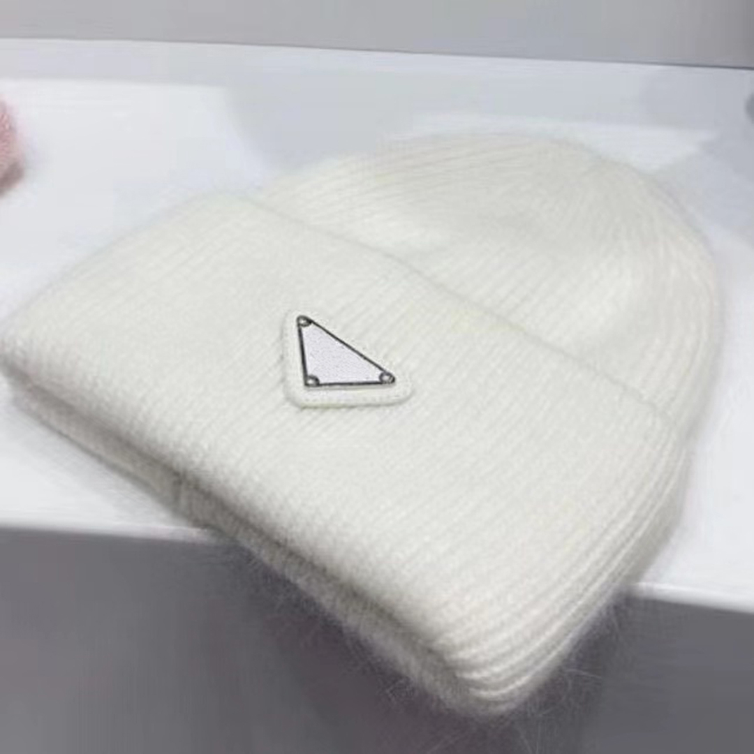 Autumn Designers Luxurys Beanie Cap Winter Wool Fashion Casual Ear Caps Keep Warm and Prevent Cold Womann Bucket Hats 4 colors good nice pretty, Blue;gray
Autumn Designers Luxurys Beanie Cap Winter Wool Fashion Casual Ear Caps Keep Warm and Prevent Cold Womann Bucket Hats 4 colors good nice pretty, Blue;gray