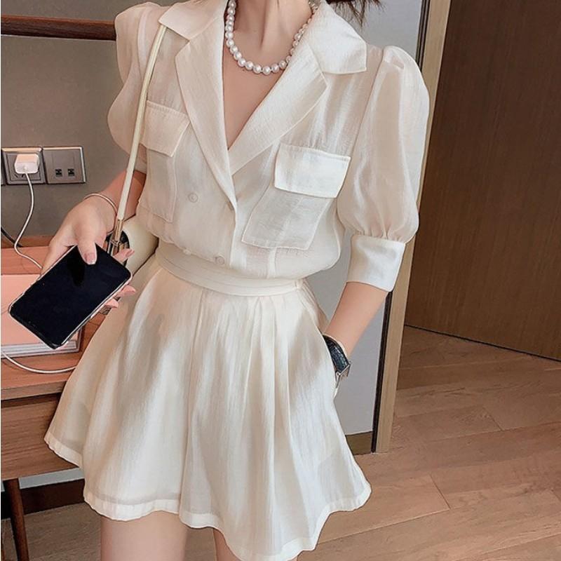 Women's Tracksuits Korea Two Piece Sets Women Solid Color Lapel Puff Sleeve Blouse Top + Mini Pant Suits 2022 Summer Fashion OL Clothing Sui, Gray 
Women's Tracksuits Korea Two Piece Sets Women Solid Color Lapel Puff Sleeve Blouse Top + Mini Pant Suits 2022 Summer Fashion OL Clothing Sui, Gray