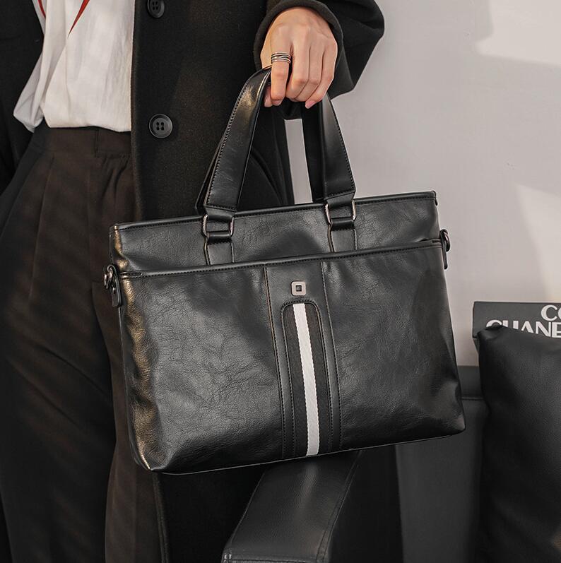 Factory wholesale men handbag fashion striped business shoulder bag street trend plaid messenger bags England Style horizontal large leather file handbags, Black6
Factory wholesale men handbag fashion striped business shoulder bag street trend plaid messenger bags England Style horizontal large leather file handbags, Black6