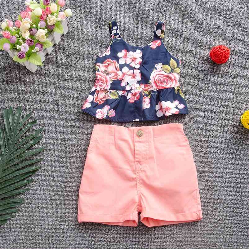 Summer Children Sets Casual Strap Print Floral Tops Solid Single Butotn Shorts 2Pcs Girls Clothes 1-6T 210629, Pink
Summer Children Sets Casual Strap Print Floral Tops Solid Single Butotn Shorts 2Pcs Girls Clothes 1-6T 210629, Pink