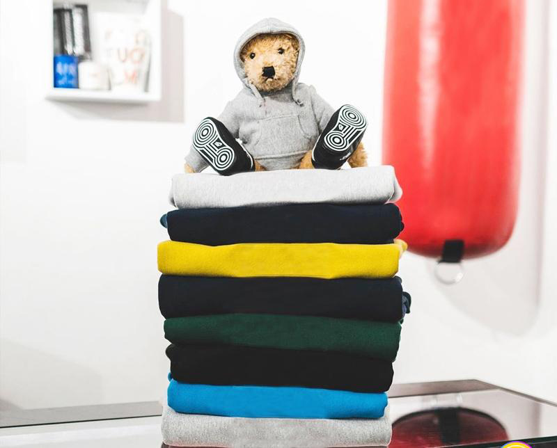Top Quality Fashion Color Box Hoodie Hip Hop Streetwear Classic Embroidery Letter Marka Fleece Jumper, White+red
Top Quality Fashion Color Box Hoodie Hip Hop Streetwear Classic Embroidery Letter Marka Fleece Jumper, White+red