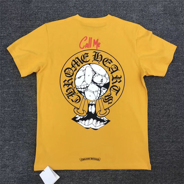 Hearts Chrome Chao Brand HeartsChrome Croxin Yellow Horseshoe Cartoon Graffiti Printed Men's and Women's Short Sleeve T-shirt 1XR6, White;black
Hearts Chrome Chao Brand HeartsChrome Croxin Yellow Horseshoe Cartoon Graffiti Printed Men's and Women's Short Sleeve T-shirt 1XR6, White;black