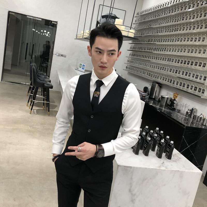 Men's Vests YASUGUOJI Arrival 2021 Dress For Men Slim Fit Mens Suit Vest Male Waistcoat Casual Sleeveless Formal Business Jacket, Black
Men's Vests YASUGUOJI Arrival 2021 Dress For Men Slim Fit Mens Suit Vest Male Waistcoat Casual Sleeveless Formal Business Jacket, Black