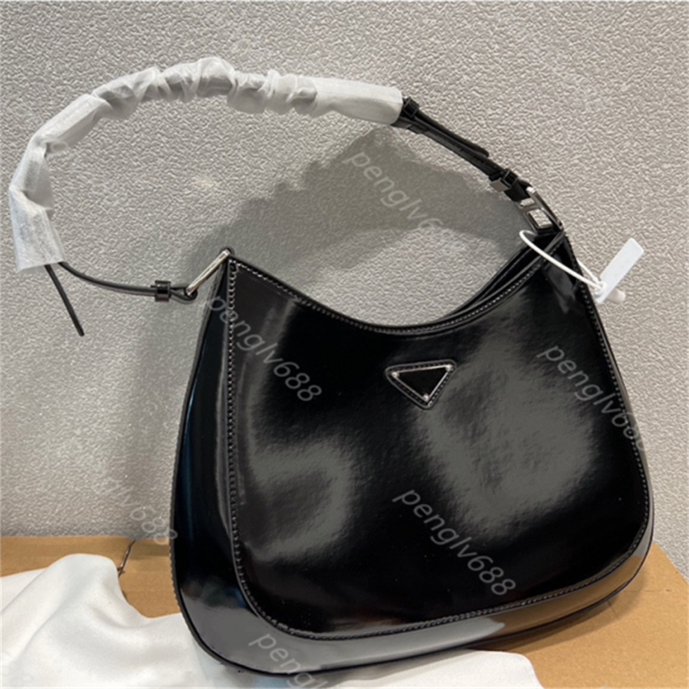 Top quality genuine leather women's armpit bag fleece handbag luxury designer women's shoulder bag tramp Wallet Handbags, White
Top quality genuine leather women's armpit bag fleece handbag luxury designer women's shoulder bag tramp Wallet Handbags, White