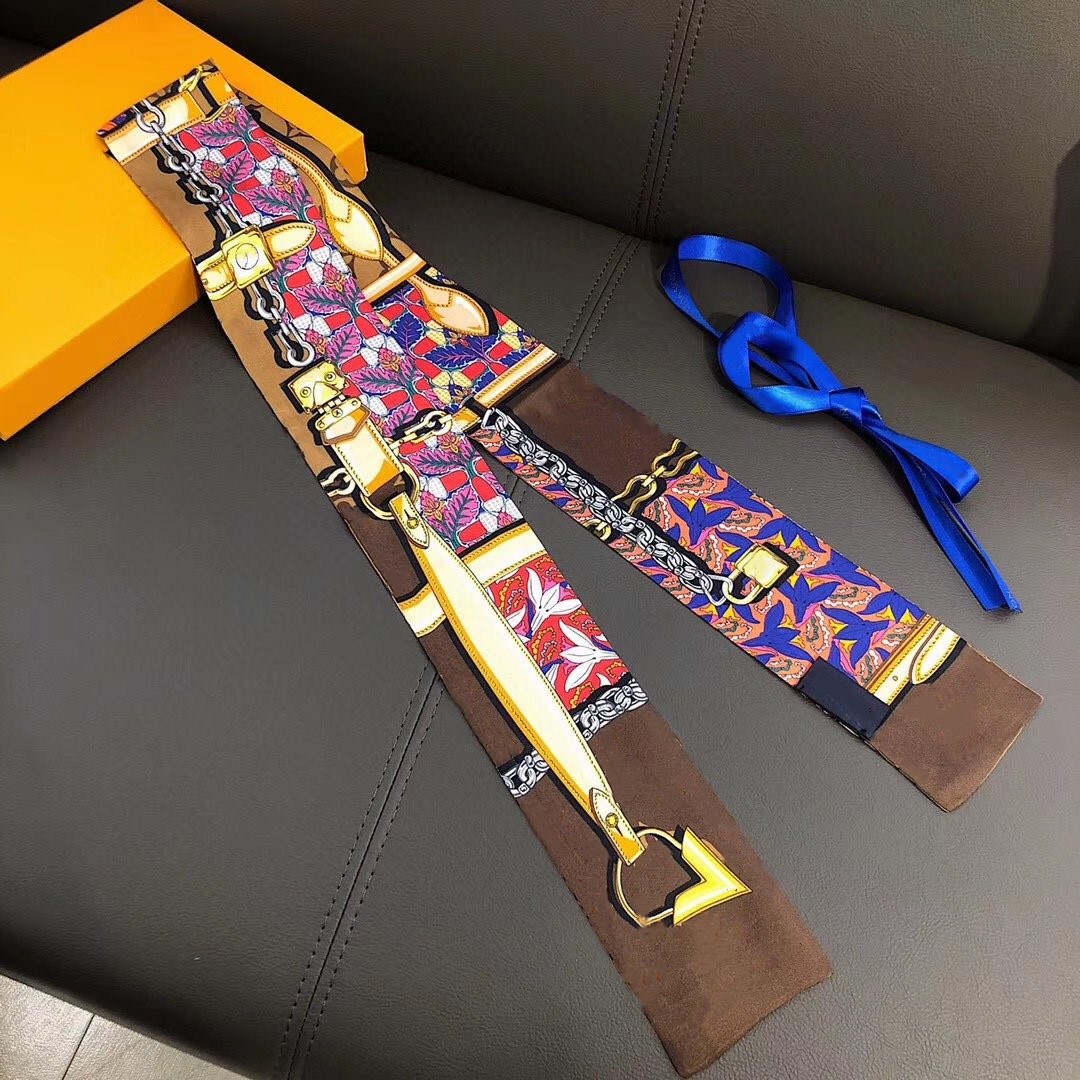 2022 top designer silk scarf The new luxury striped ribbon ladies039 fashion headscarf is 100 pure silk 8120cm RTZXYHTZ 
2022 top designer silk scarf The new luxury striped ribbon ladies039 fashion headscarf is 100 pure silk 8120cm RTZXYHTZ