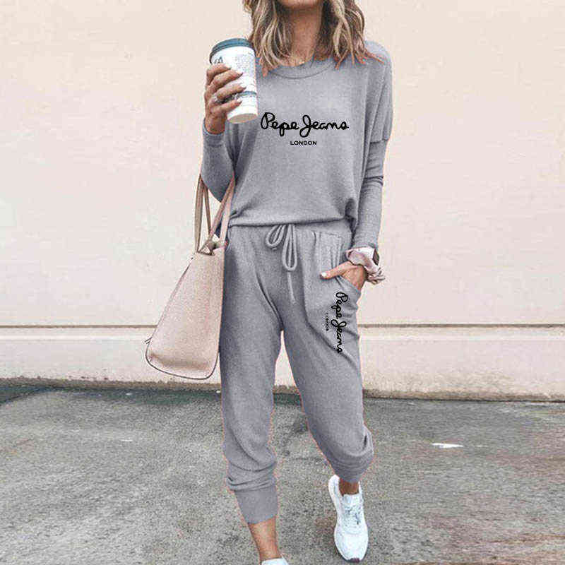 Women's Winter Suit Pepe Printed Trend Pattern Two-piece Sports Pullover Solid Color Casual Fashion Women's Tracksuit 211108