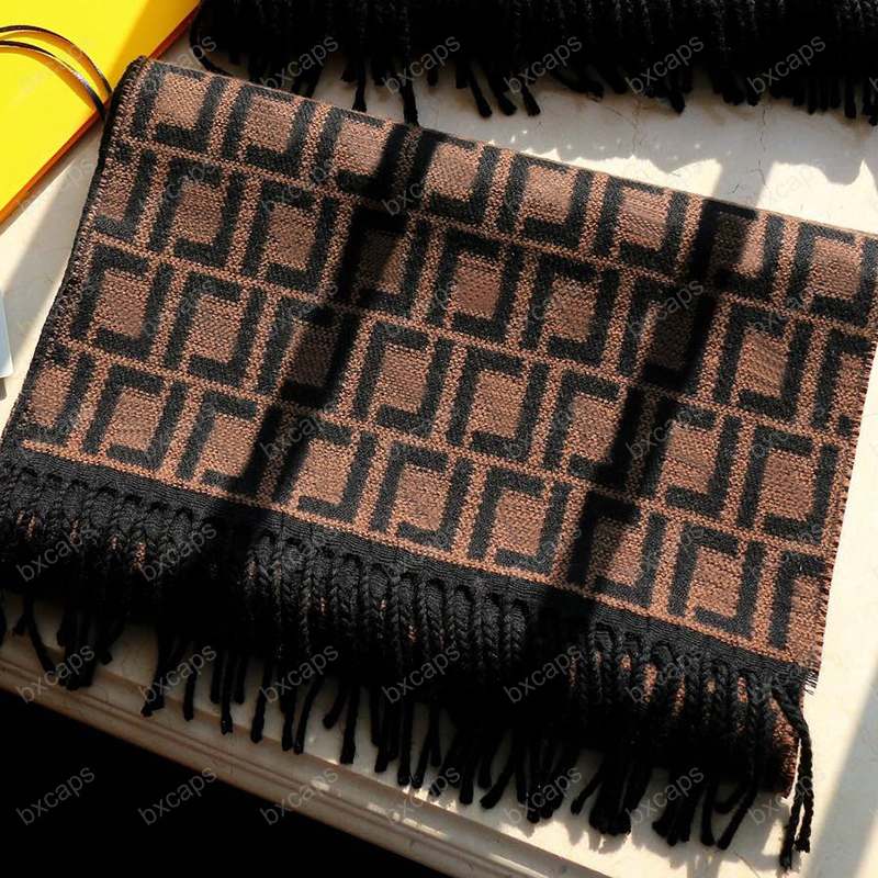 30*180cm Soft Scarf F Letter Designer Scarfs Men Women Luxury Mens Cashmere Scarvs Designers Head Scarf Tassels Top Quality D2112274Z
30*180cm Soft Scarf F Letter Designer Scarfs Men Women Luxury Mens Cashmere Scarvs Designers Head Scarf Tassels Top Quality D2112274Z