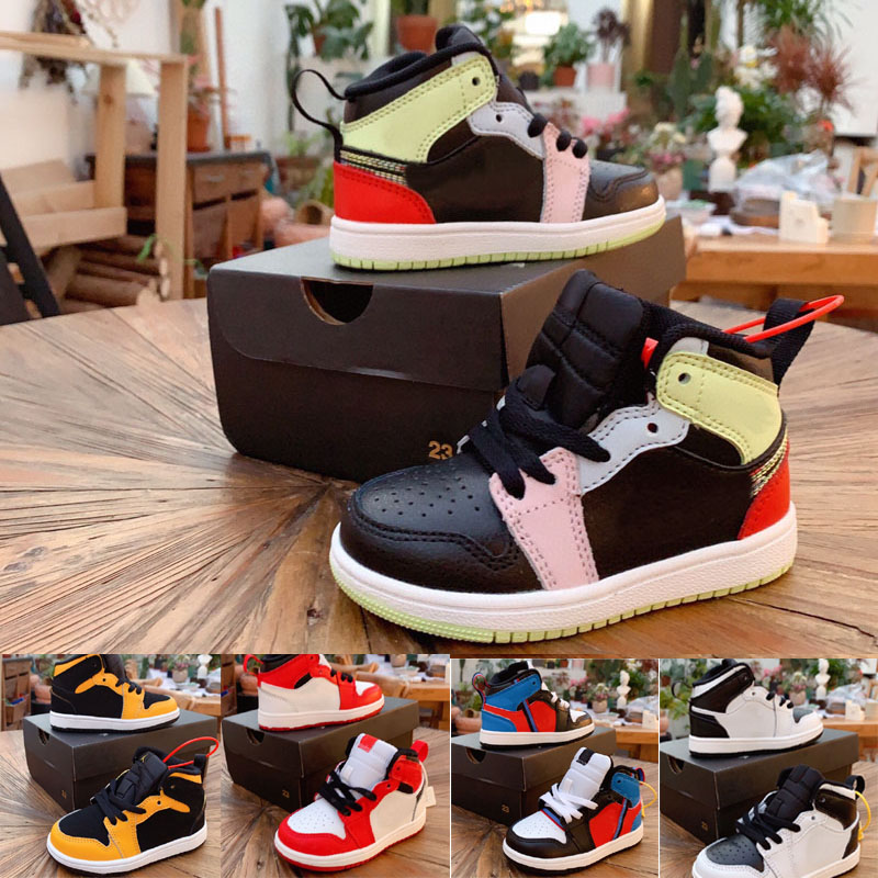 Classic 1 Chicago Red Mid lace up skateboarding Children Boy Girl Kid youth Basketball sports shoes skate sneaker size EUR24-35, 003
Classic 1 Chicago Red Mid lace up skateboarding Children Boy Girl Kid youth Basketball sports shoes skate sneaker size EUR24-35, 003