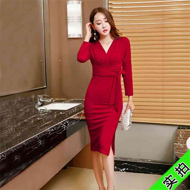 Party dress sexy backless temperament cultivate one' morality of autumn fund deep v-neck long Fashion 210602, Black
Party dress sexy backless temperament cultivate one' morality of autumn fund deep v-neck long Fashion 210602, Black