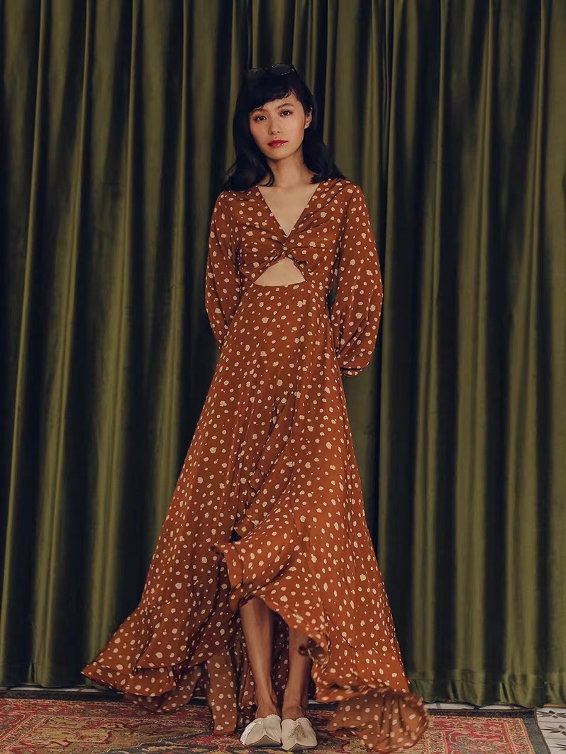 vintage red polka dot printed v-neck hollow out asymmetrical ruffles maxi dress women lady holiday party Female Clothing 210421