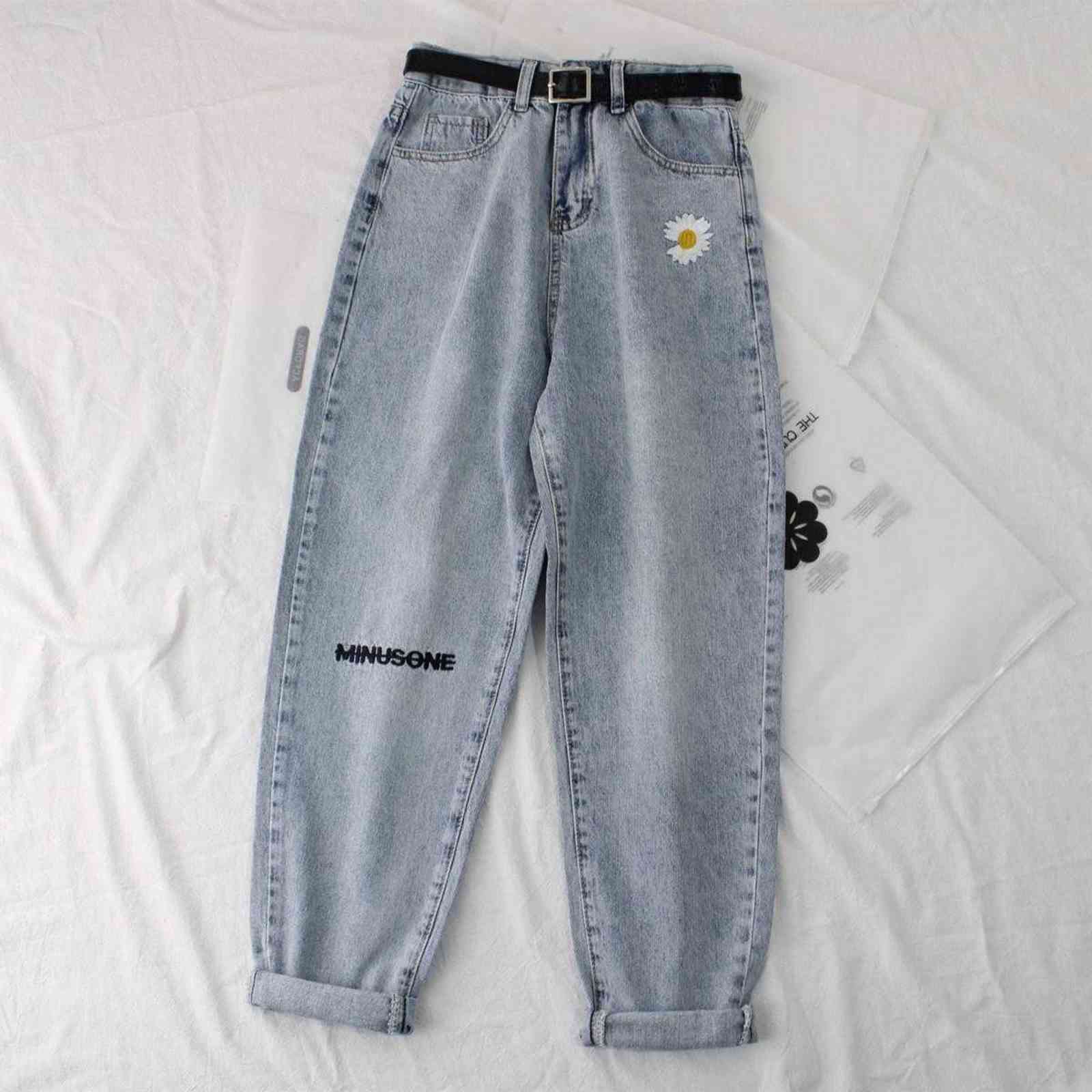 Daisy Embroidery Denim Jean Women High Waist Jeans Plus Size Denim Harem Trousers Mujer Vintage Casual Jeans Straight Women Pant 211112